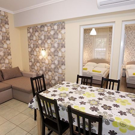 Zoli Apartmanok-Timi Kölcsey 34-36 Hajdúszoboszló Dış mekan fotoğraf