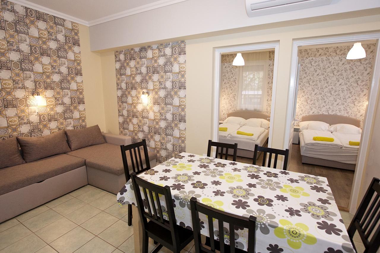 Zoli Apartmanok-Timi Kölcsey 34-36 Hajdúszoboszló Dış mekan fotoğraf